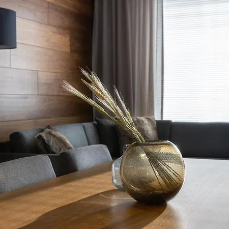 Levin Kunkku, B7 Apartamento *